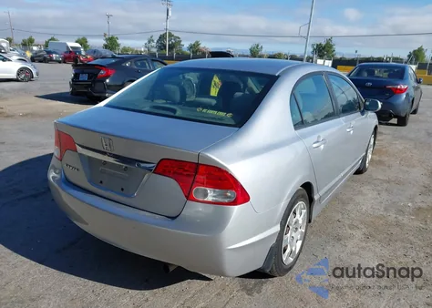 2010 Honda Civic Lx из США, поврежденный, VIN 19XFA1F50AE061275